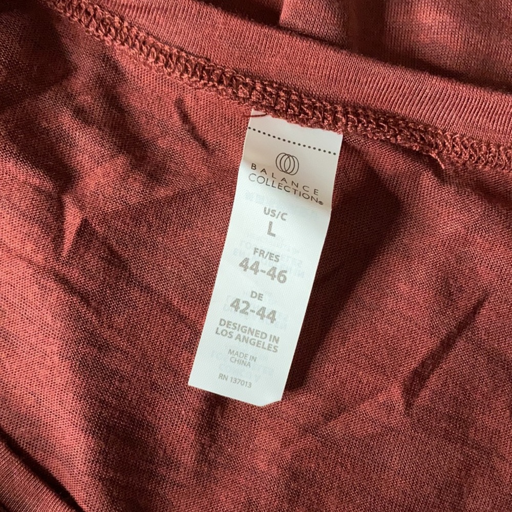 Balance Collection Essential Tank - Picture 6 of 8